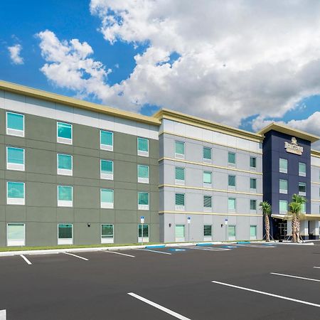 Hometowne Studios By Red Roof Tampa - Airport West Chase Bagian luar foto